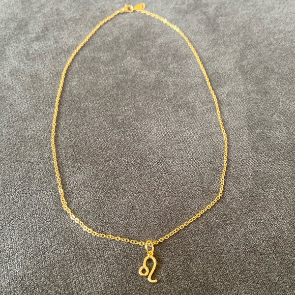 Gold Necklace with Removable Charms - Picture 5 of 7